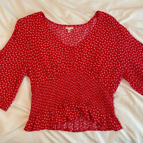 Red blouse - Picture 2 of 6
